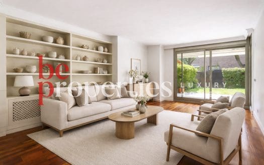 Planta baja cerca estación Sant Cugat