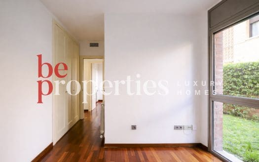 Planta baja cerca estación Sant Cugat