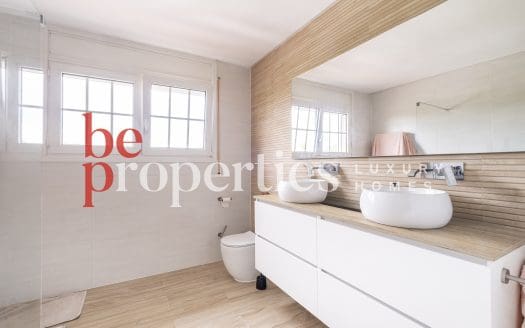 Chalet en Arxius, reformado con muebles