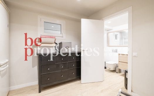 Chalet en Arxius, reformado con muebles