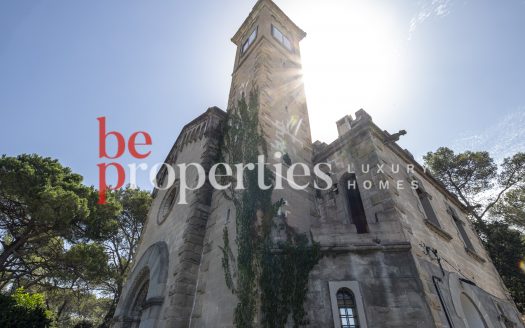 Iglesia vivienda única en la zona
