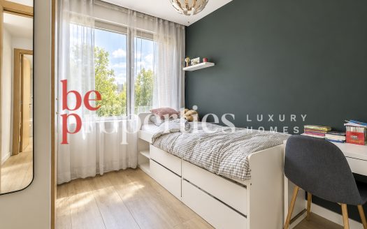 Casa de diseño semi nueva