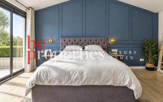 Casa de diseño semi nueva