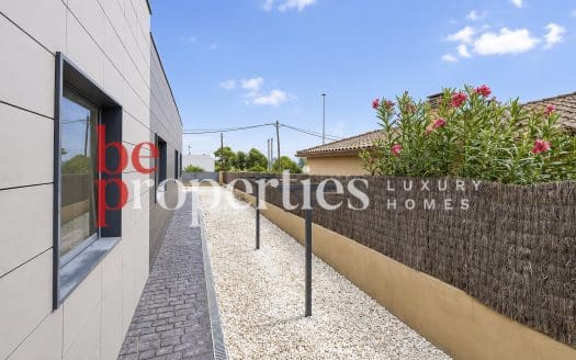 Rubí, casa seminueva en planta